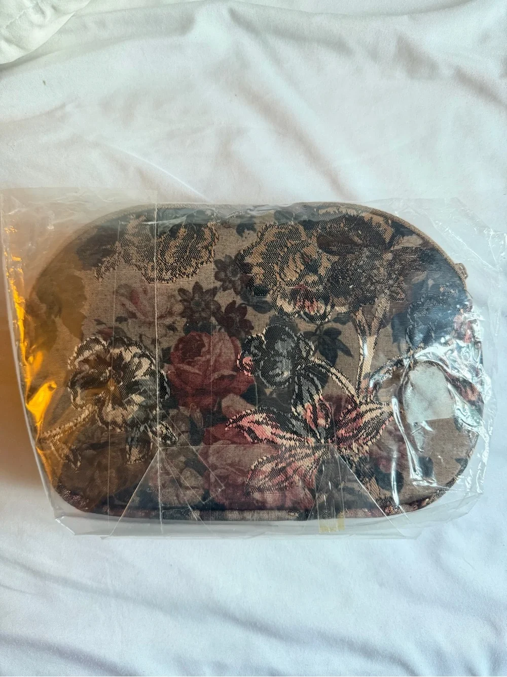 NWT vintage floral tapestry carpet jacquard makeup cosmetic travel mini bag set